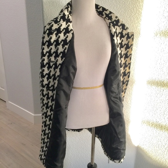 Josephine essentials jacket - Picture 4 of 7